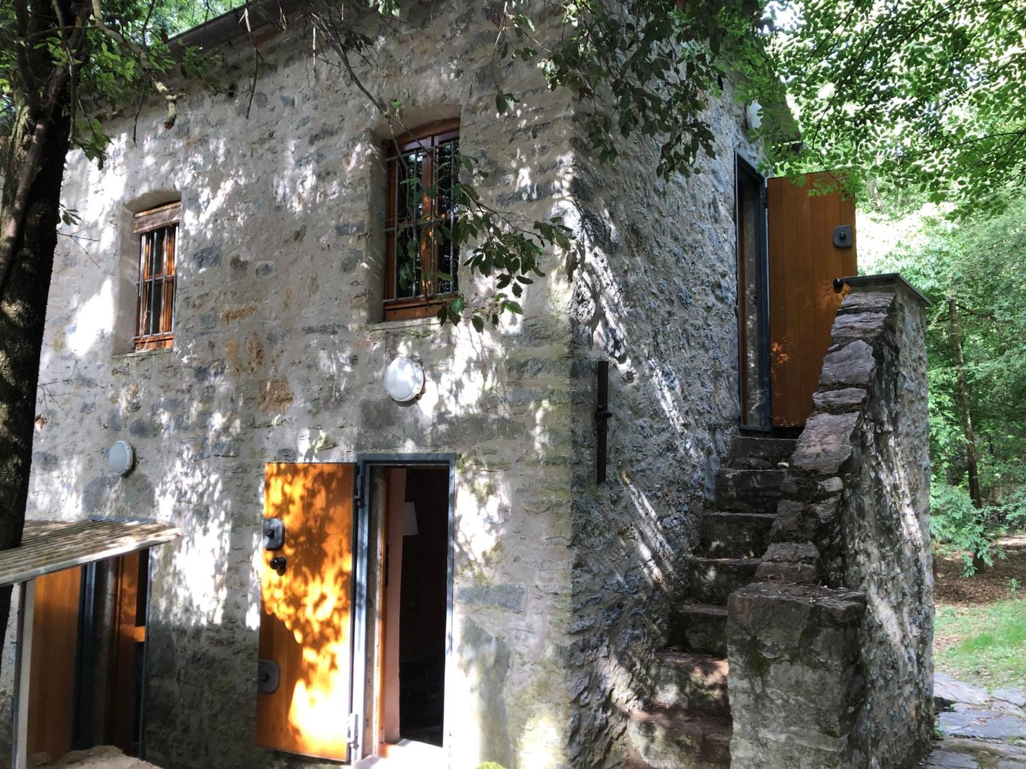 Ferienhaus Kirschbaeume, Eine Oase Im Wald Zwischen Und